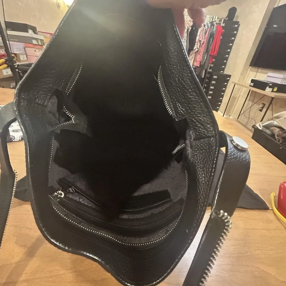 Botkier Hobo Bag Womens Large Black Pebbled Leather Shoulder Purse Dust Bag